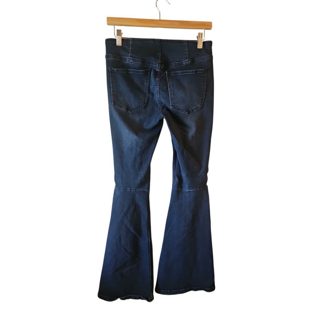 Free People We The Free Penny Pull-On Flare Jeans sz 27 $78 WJ189 - Picture 6 of 9